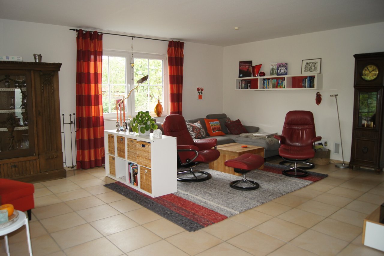 ** verkauft** Wunderschönes Einfamilienhaus mit Pool und Wärmepumpe in toller Lage