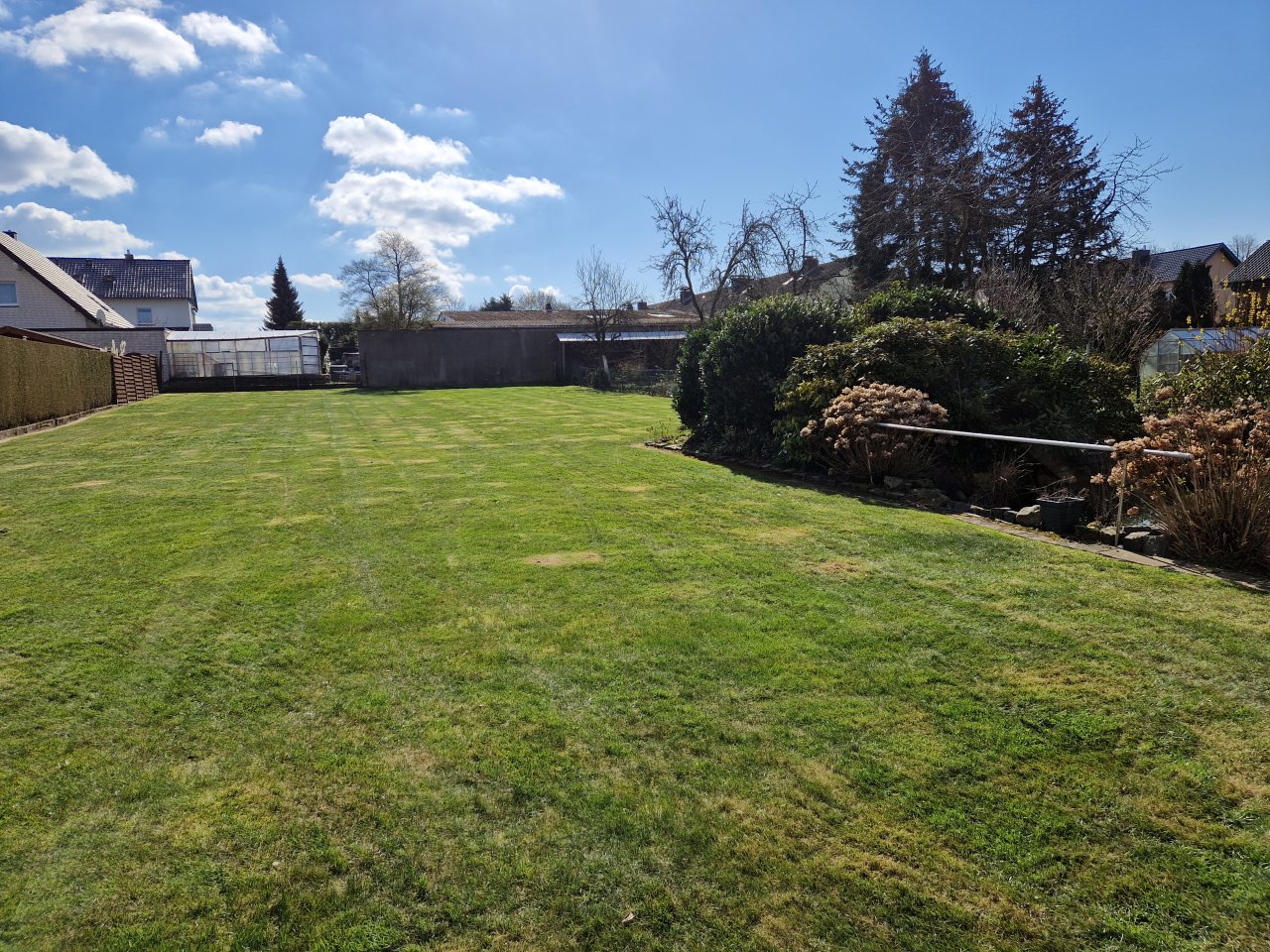 **verkauft** Ihr neues Eigenheim mit großem Grundstück, bietet viele Möglichkeiten