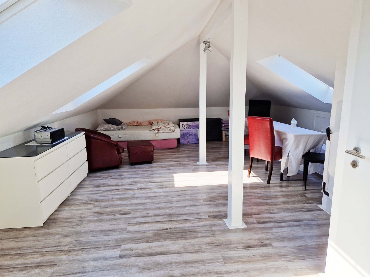 **verkauft** Geschmackvoll, modern, seniorengerecht + 32 m² Dachgeschossfläche
