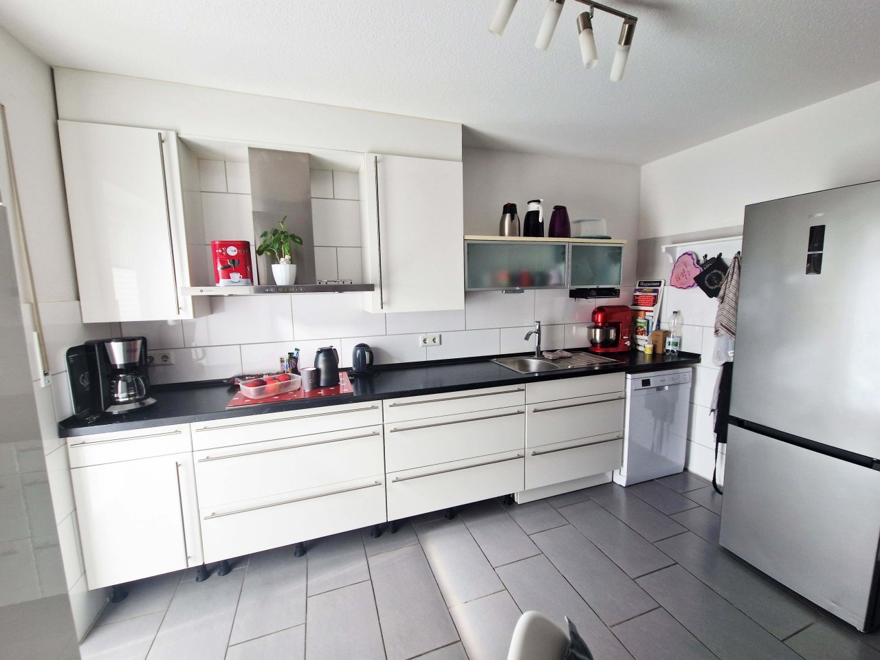 **verkauft** Geschmackvoll, modern, seniorengerecht + 32 m² Dachgeschossfläche