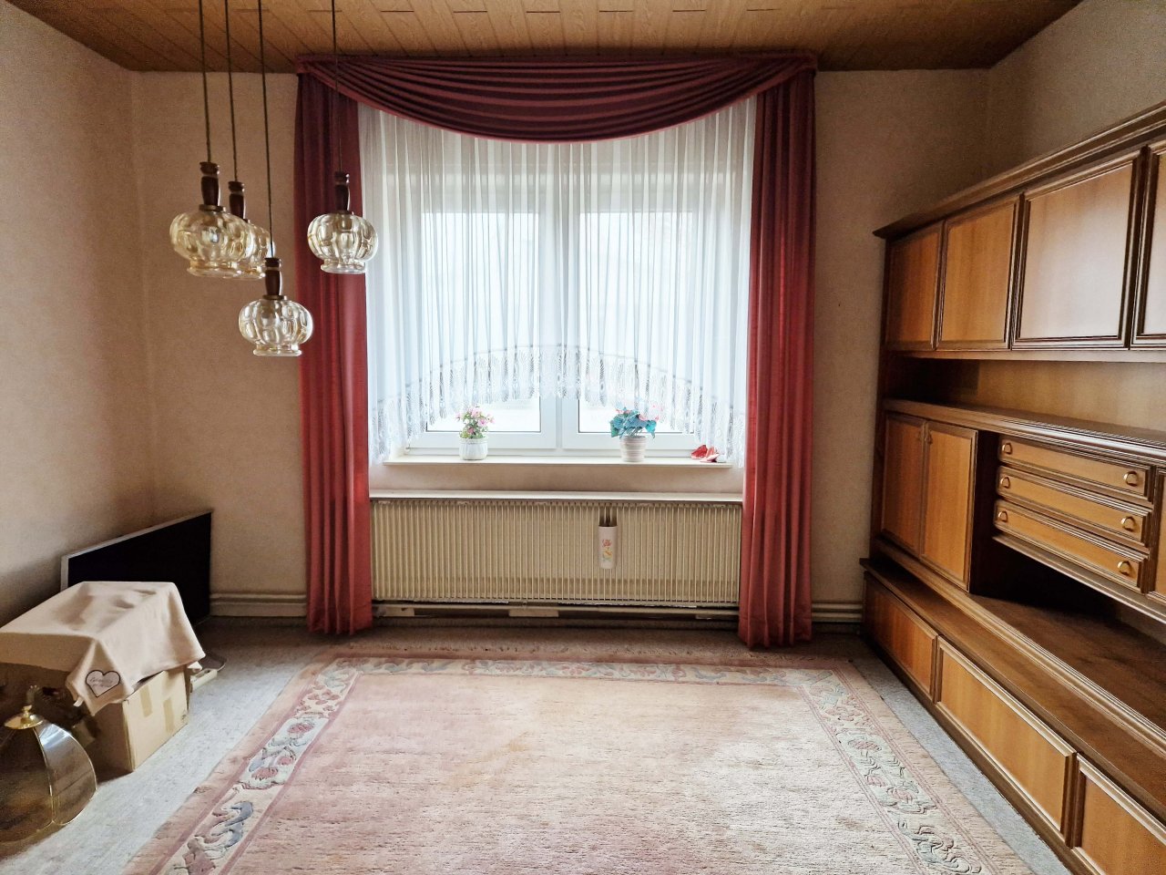 **verkauft**Sanierung oder Abriss... EFH auf großem Grundstück