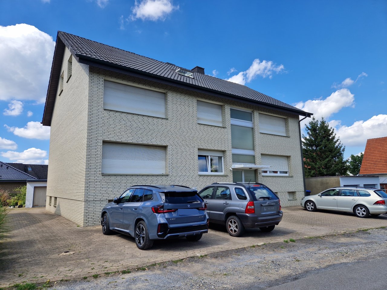 **verkauft** MFH mit 5 Wohneinheiten, ruhig und zentral gelegen...