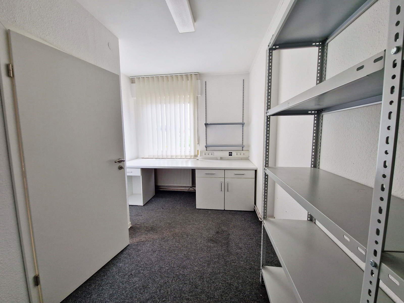 ***vermietet***Gewerbefläche ideal für Büro - Kanzlei - Praxis - Studio - Pflegedienst