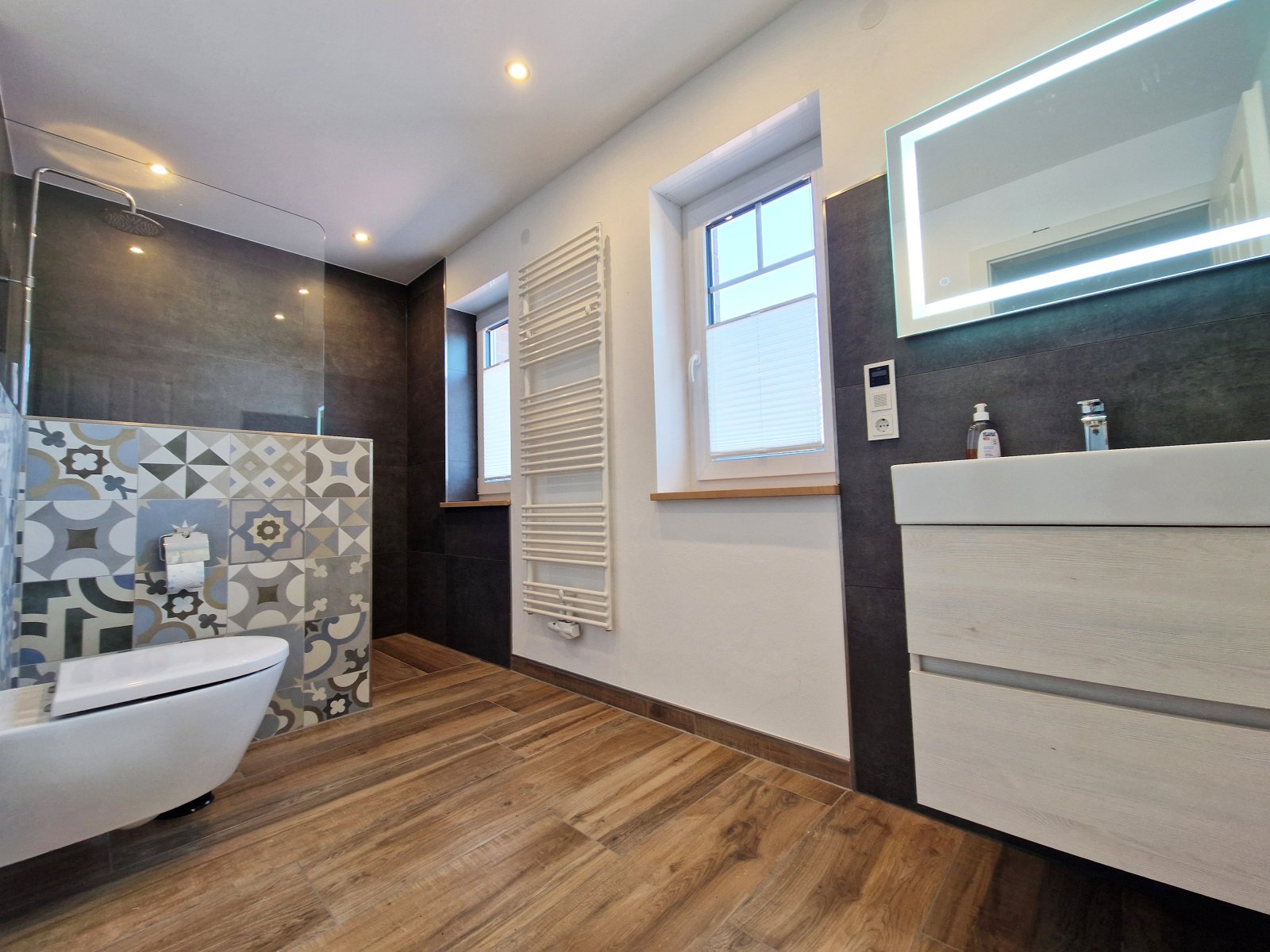 ***verkauft*** Eine Perle auf dem Land EFH/ZFH exklusiv und modern...