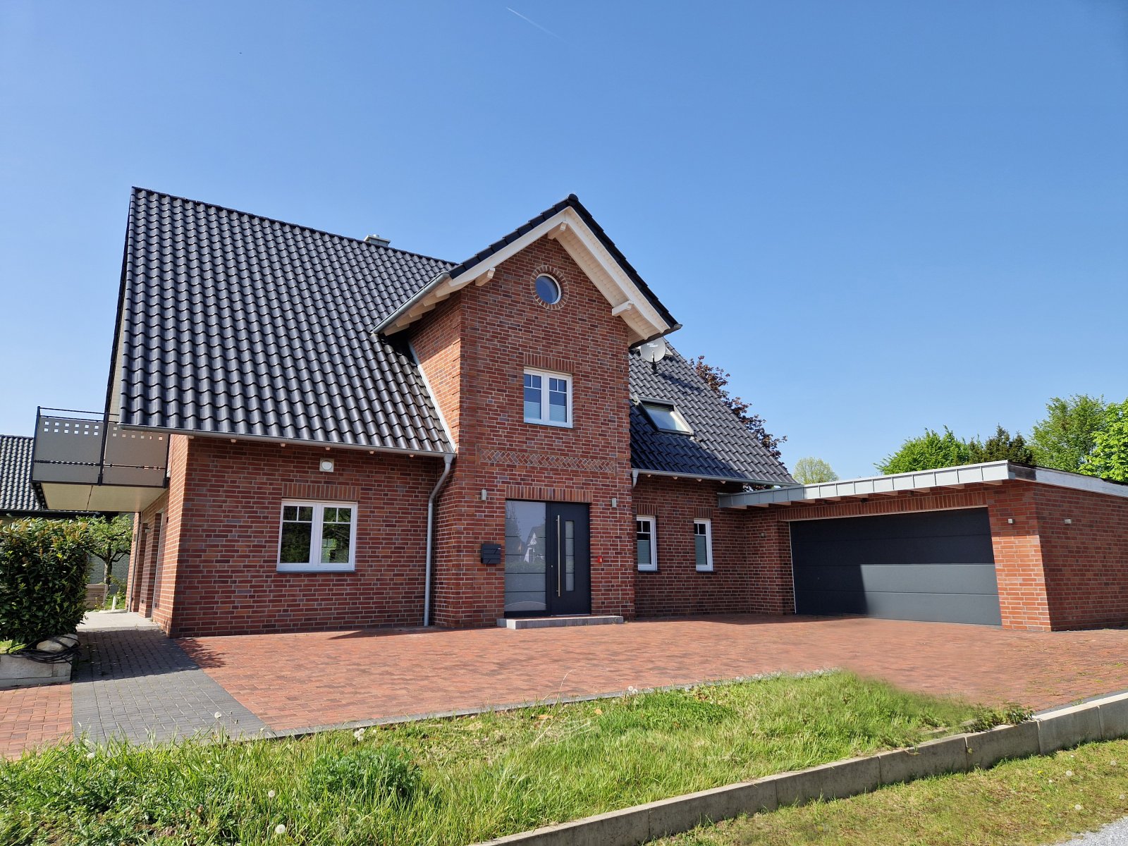 ***verkauft*** Eine Perle auf dem Land EFH/ZFH exklusiv und modern...