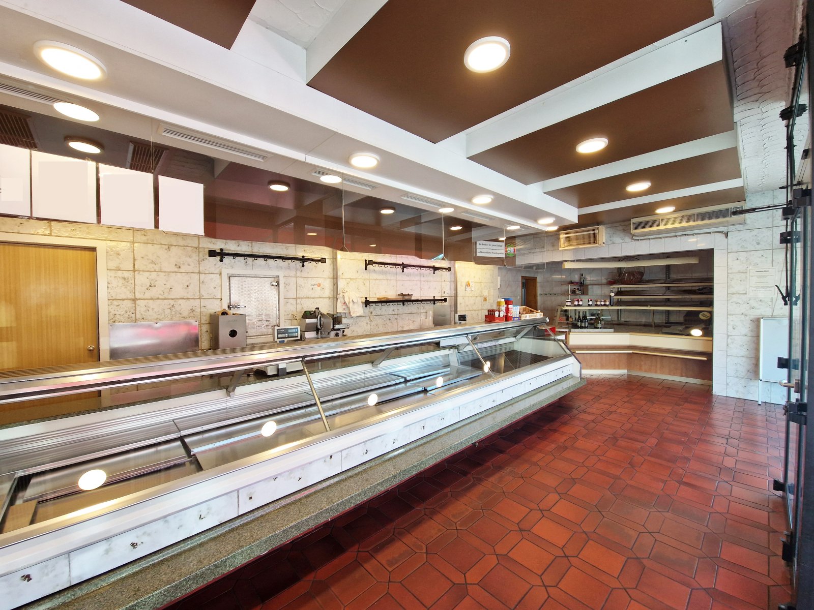 ***verkauft*** Wohn- und Geschäftshaus zentral gelegen