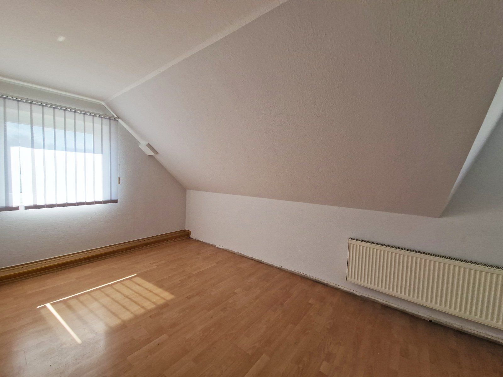 ***vermietet***Gemütliche DHH in Bünde, viel Platz vom Keller bis zum Spitzboden