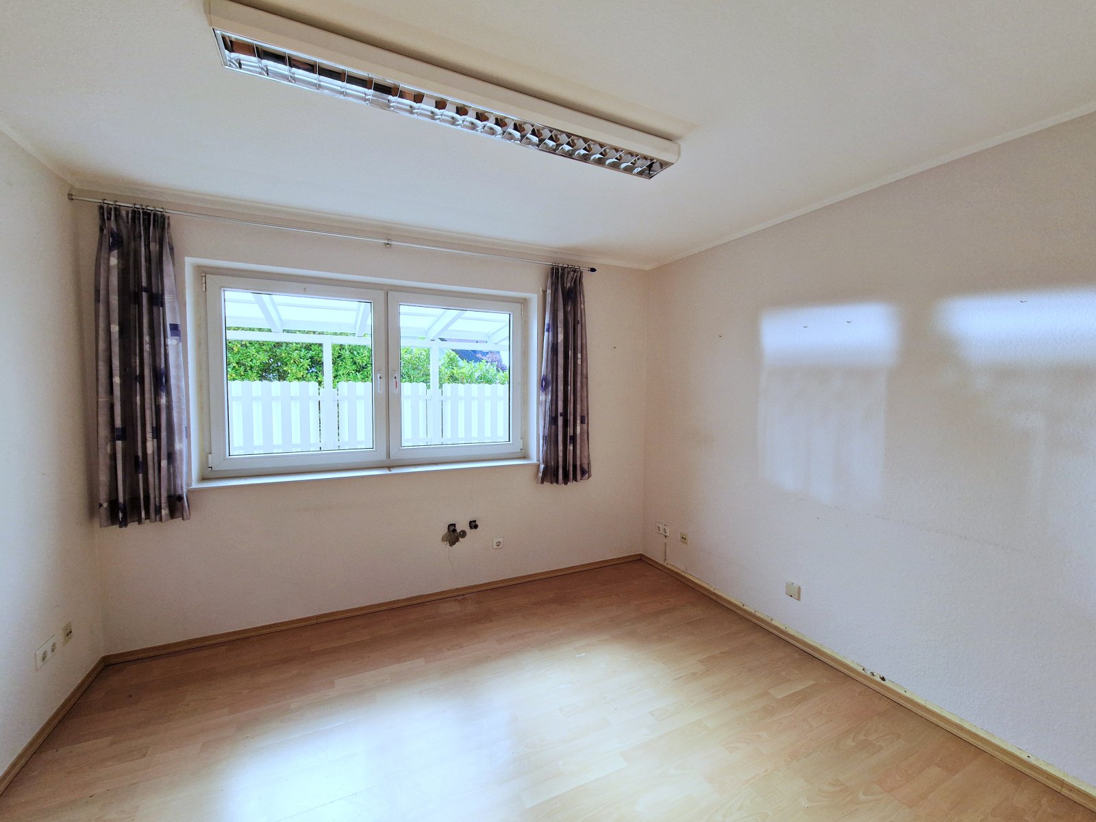 ***vermietet***Gemütliche DHH in Bünde, viel Platz vom Keller bis zum Spitzboden