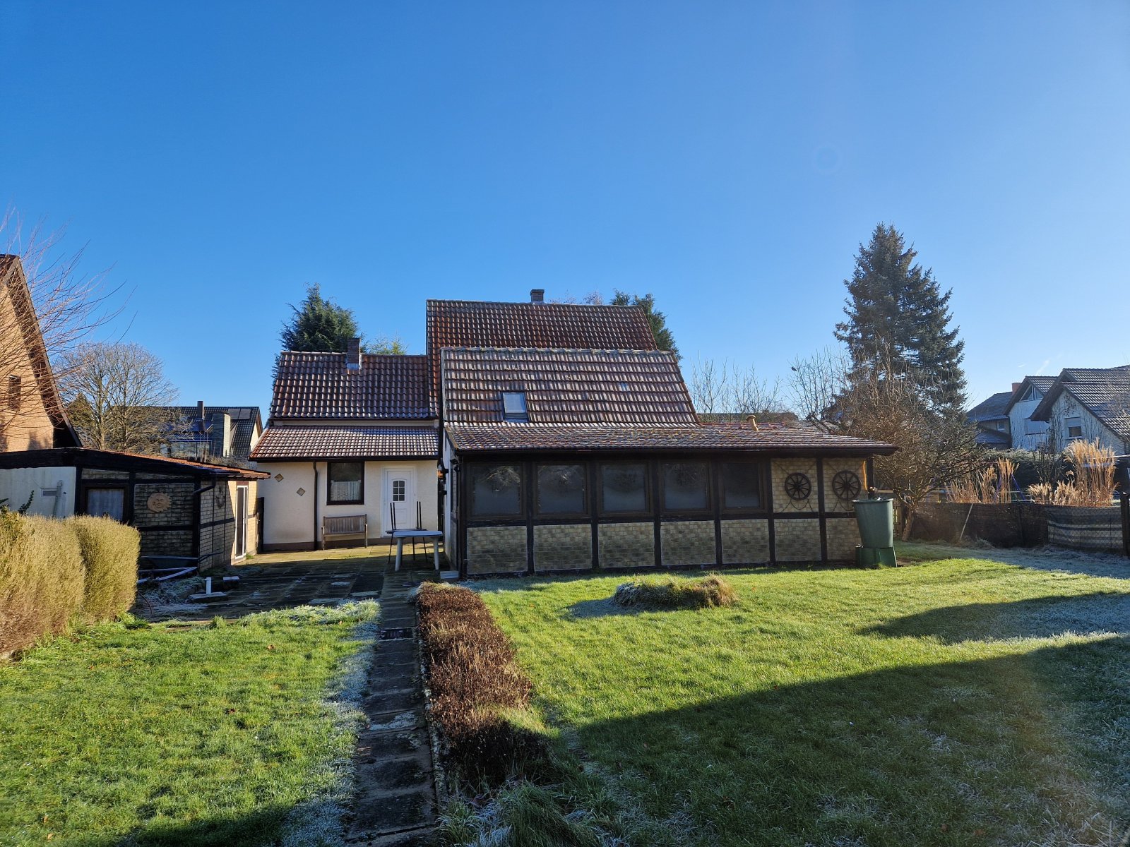 Wunderschönes Grundstück mit sanierungsbedürftigem Wohnhaus