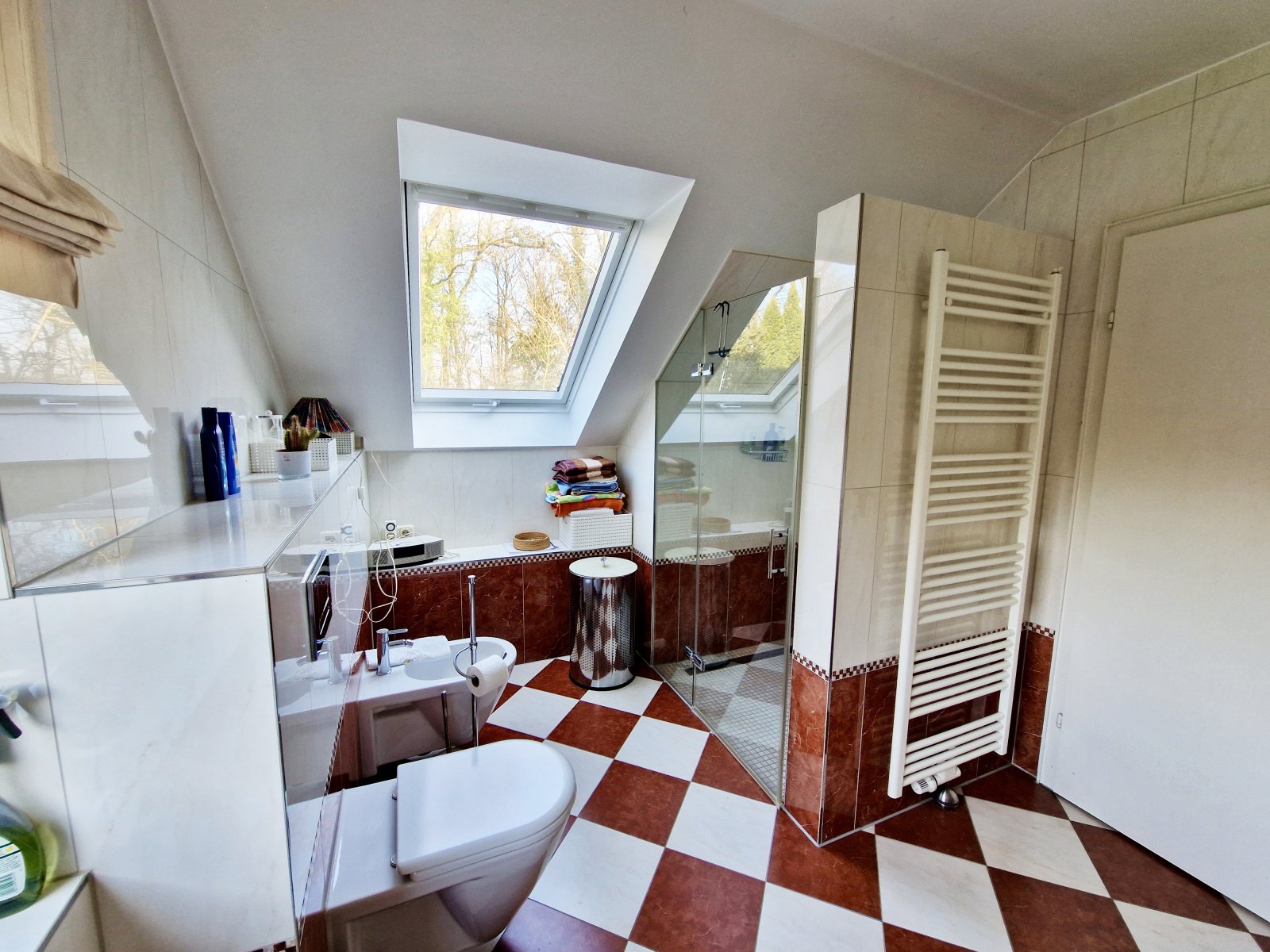 ***verkauft***Großzügig und besonders gelegen mitten in der Natur