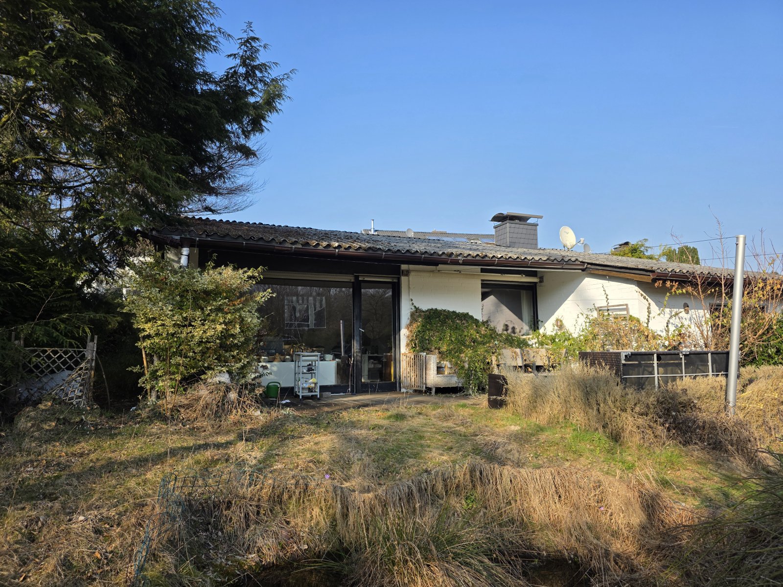 Gestalten statt suchen, anpacken lohnt sich - Bungalow in attraktiver Lage