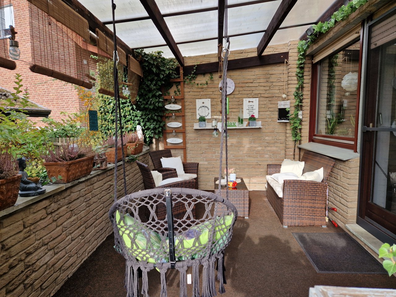 überdachte Terrasse überdachte Terrasse
