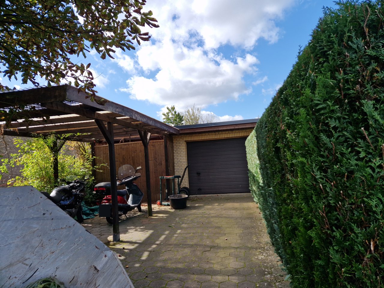 Garage - Carport Garage - Carport