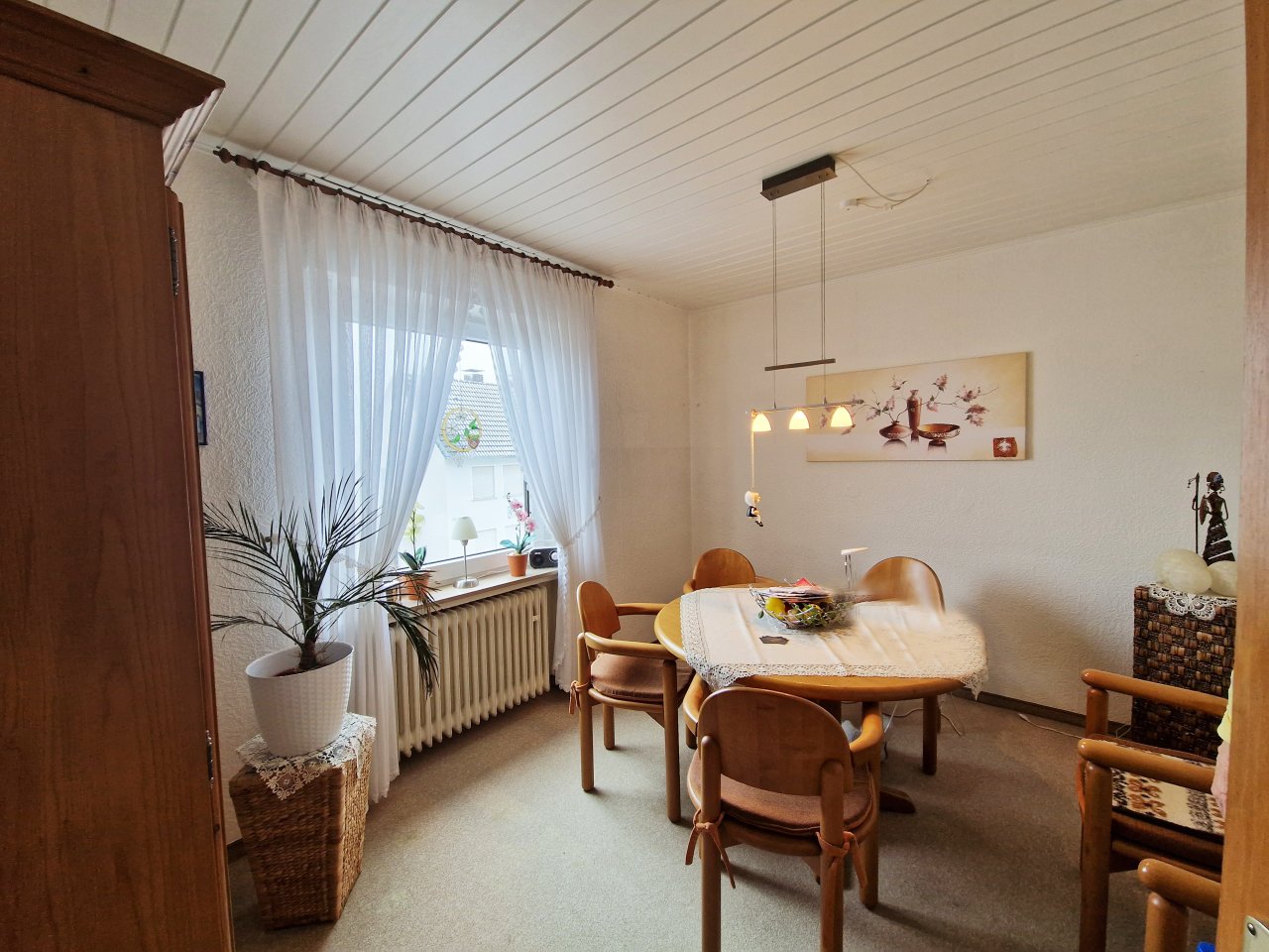 Küche-Esszimmer Küche-Esszimmer