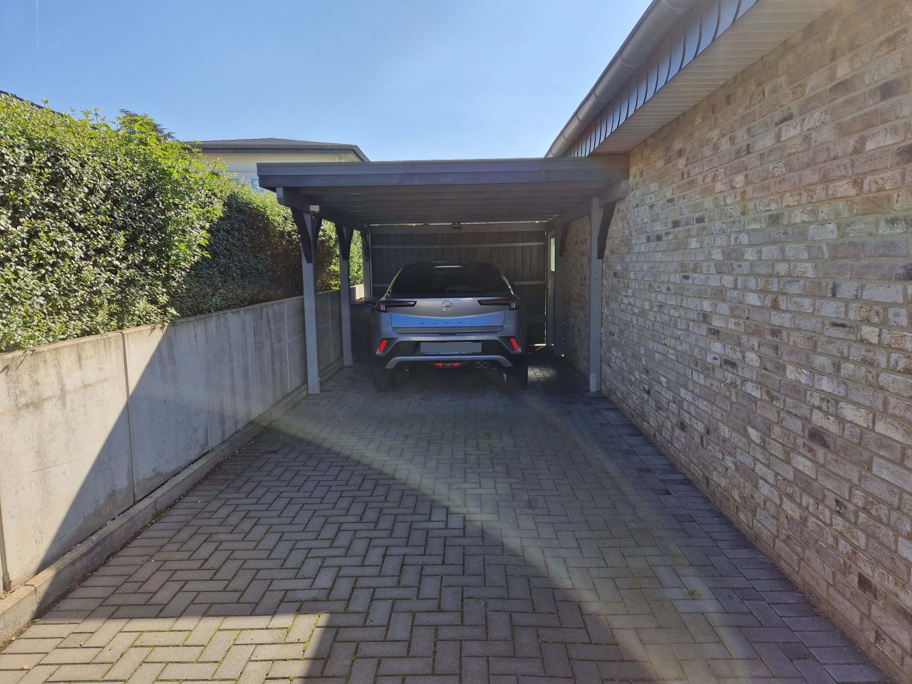 Carport
