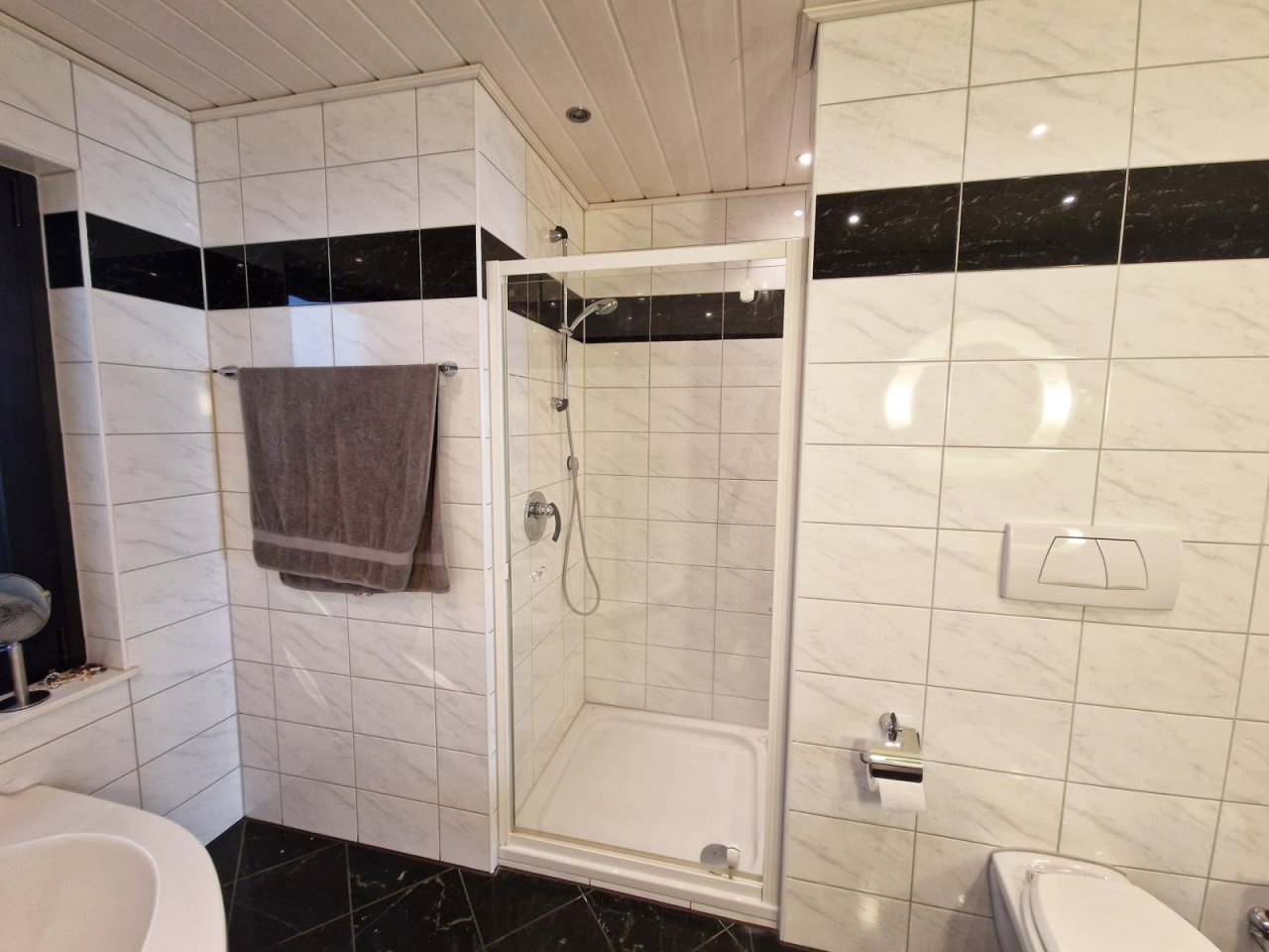 Dusche