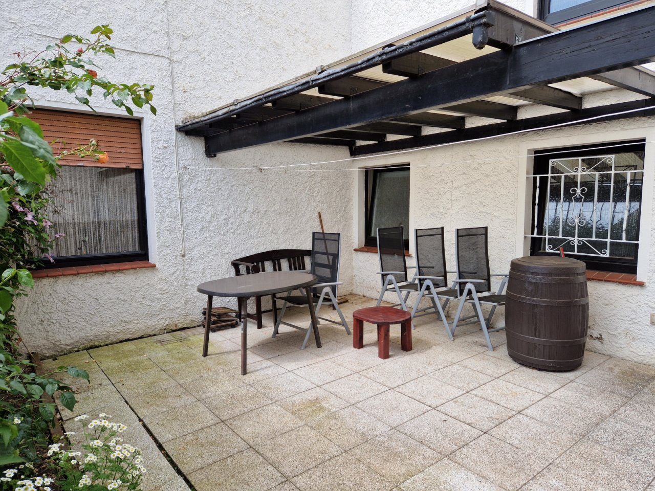 überdachte Terrasse Wohnung 1 Haupthaus überdachte Terrasse Wohnung 1 Haupthaus