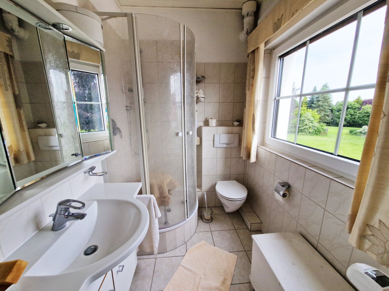 Duschbad Wohnung 2 OG Duschbad Wohnung 2 OG