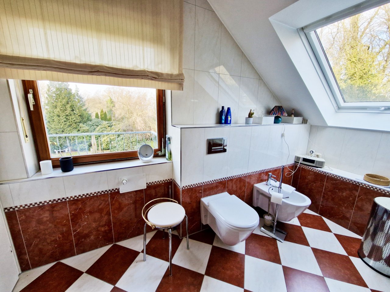 Duschbad mit Fußbodenheizung Duschbad mit Fußbodenheizung