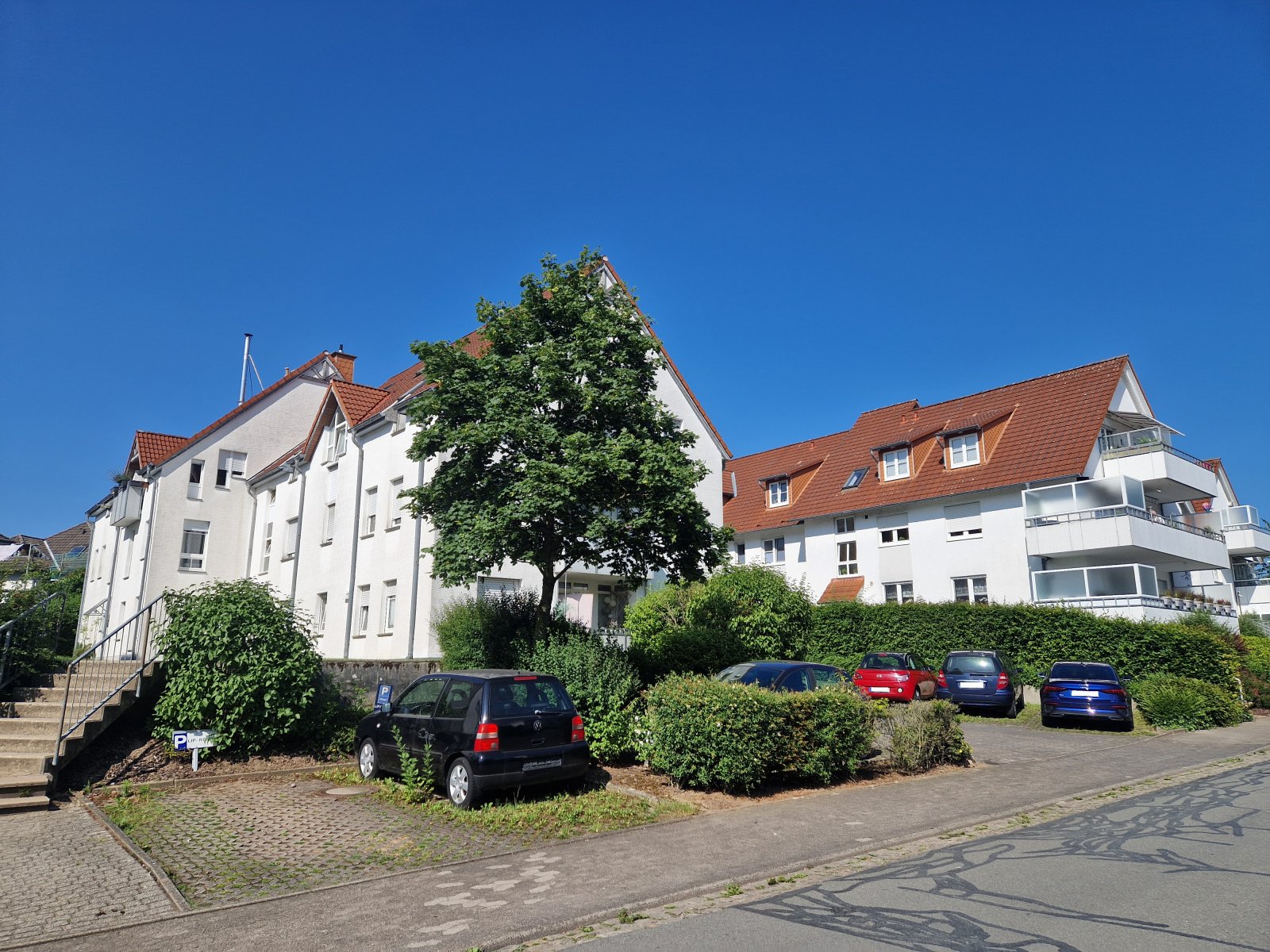 Straßenansicht Straßenansicht