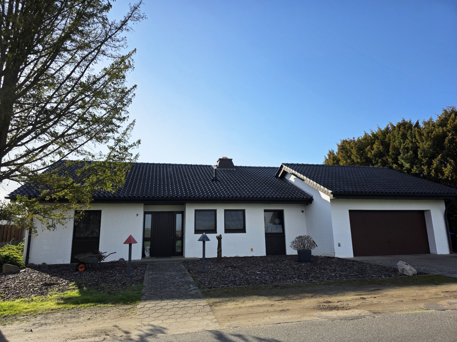 Komfortabler Bungalow auf großzügigem Grundstück im Herzen von Mennighüffen 